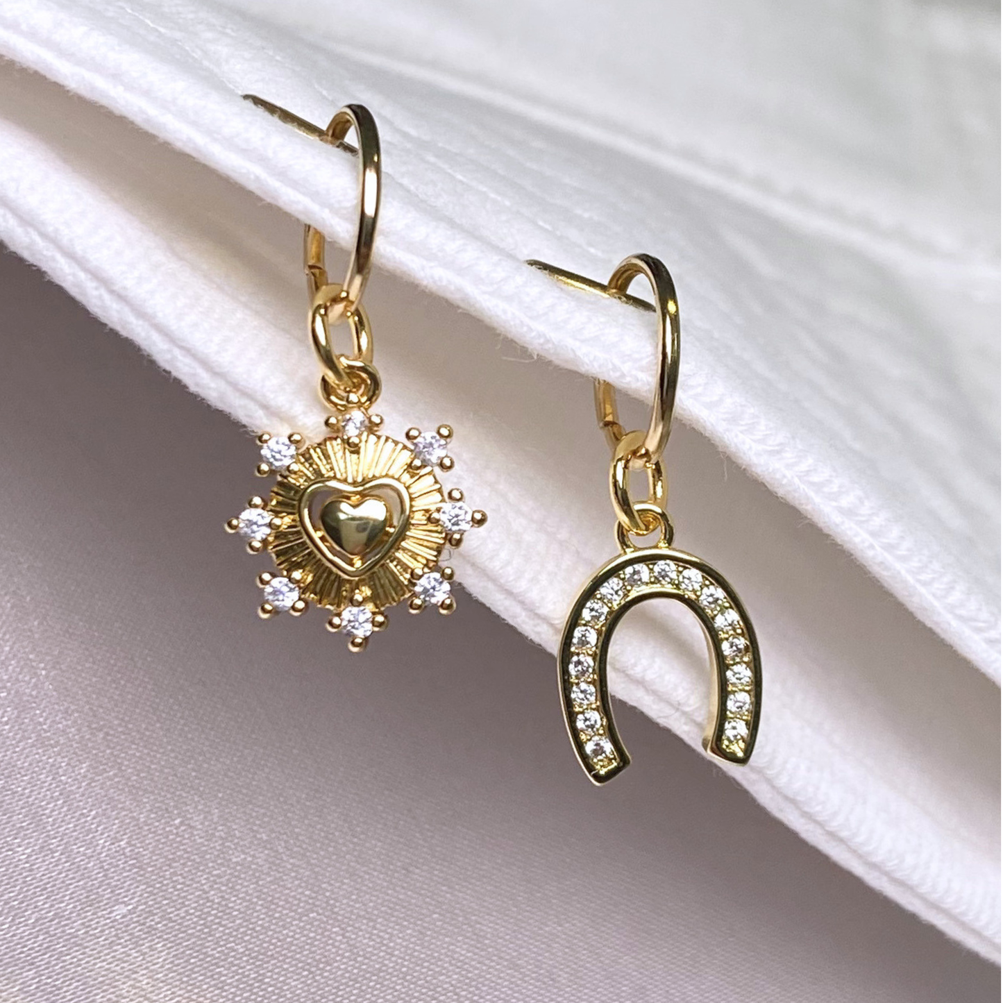 CHARM BUCKETZ
